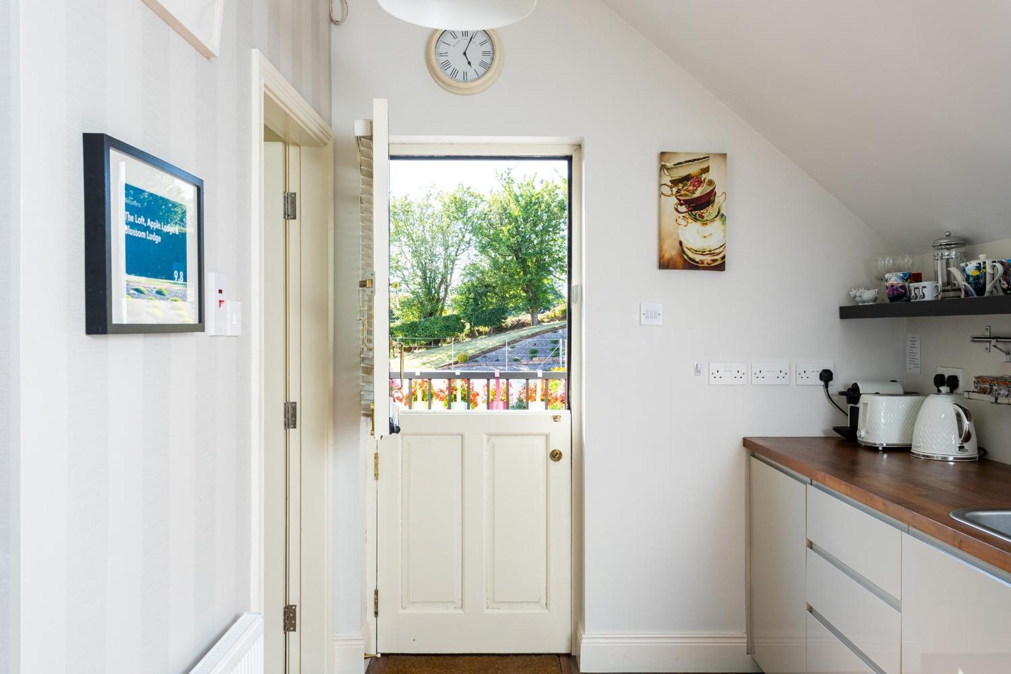 The Loft, Apple Lodge & Blossom Lodge Macroom Extérieur photo