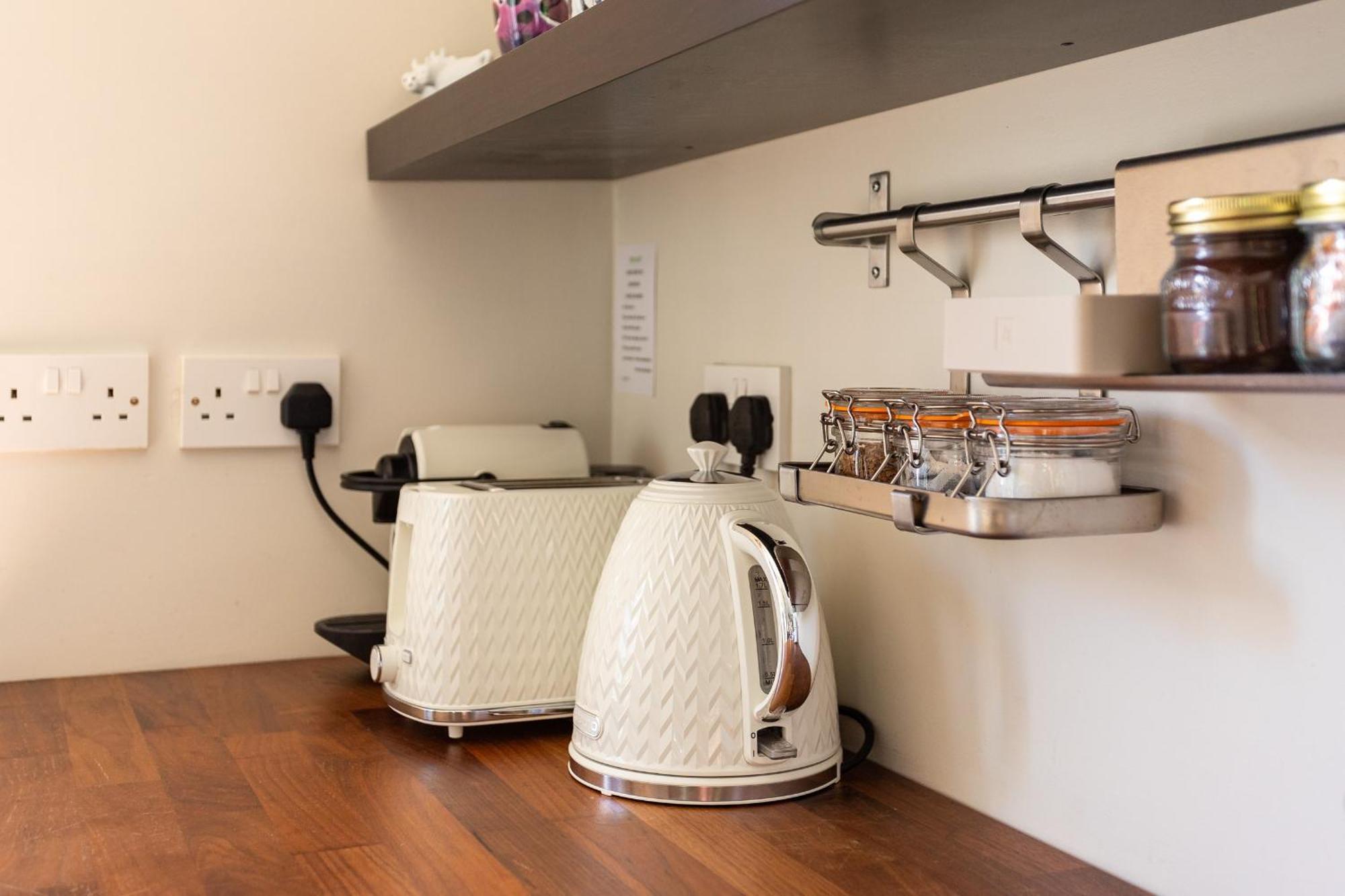 The Loft, Apple Lodge & Blossom Lodge Macroom Extérieur photo